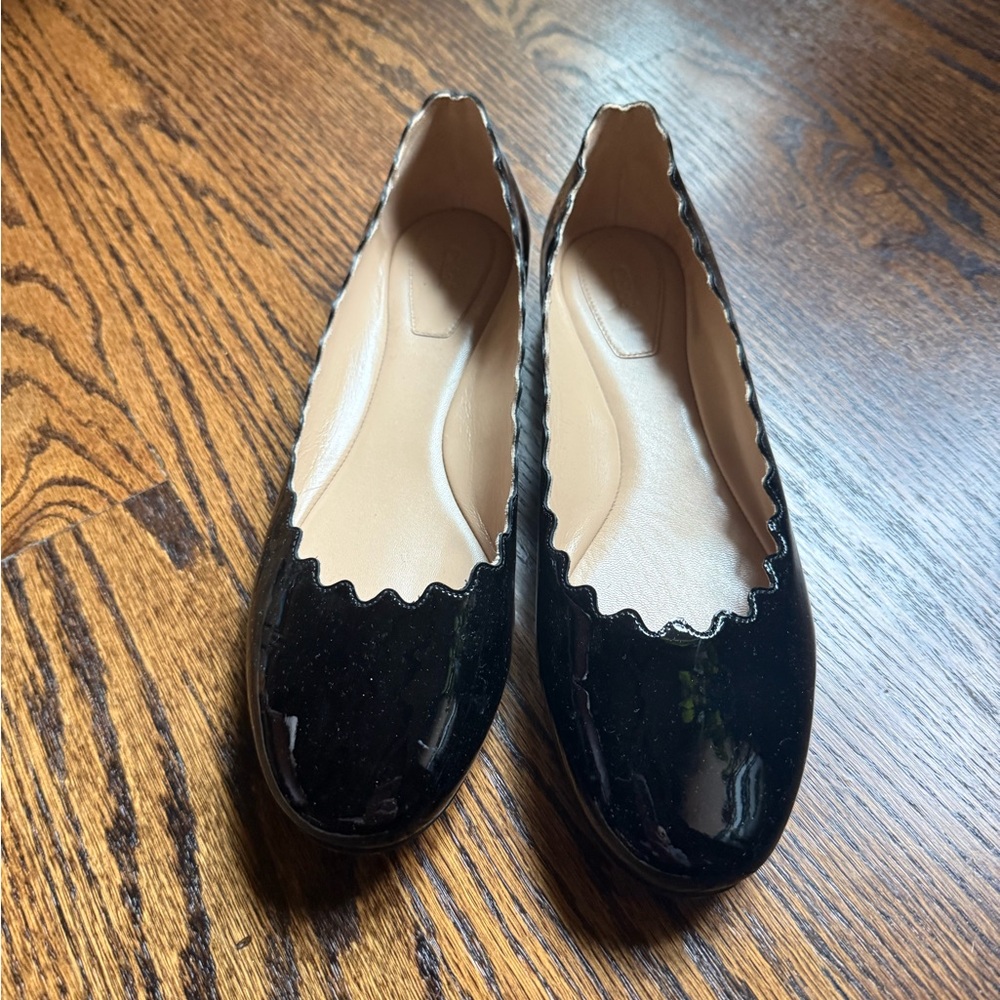 Chloe Black Patent Leather Scalloped Flats